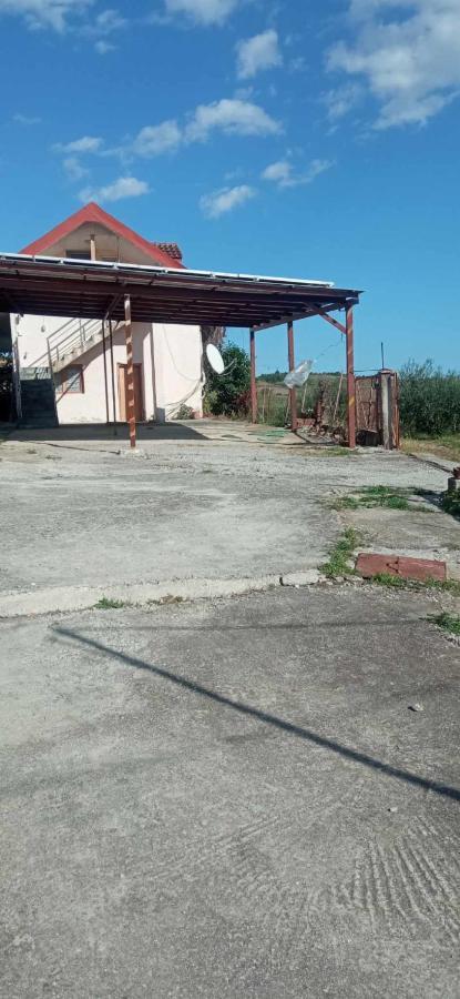 Μονοκατοικια 3 Δωματιων Villa Kateríni Ngoại thất bức ảnh
